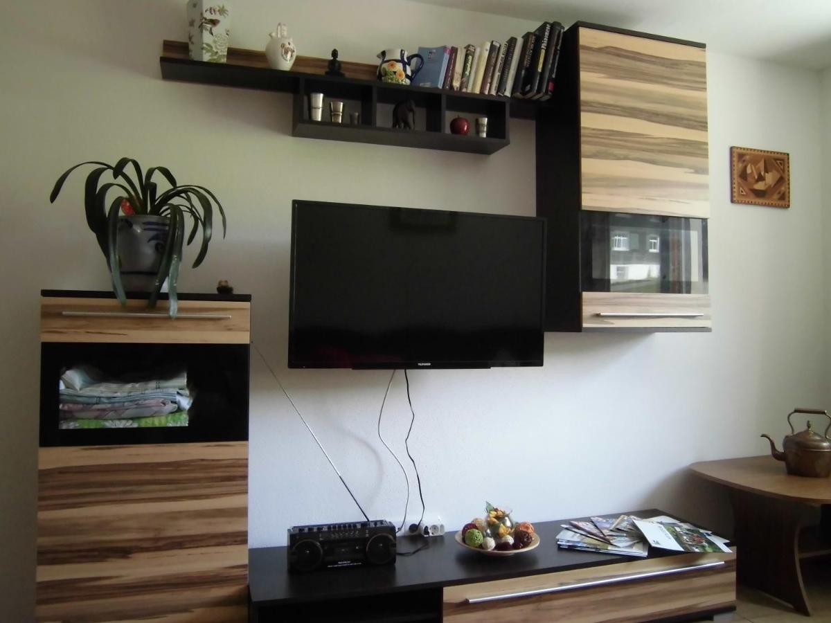 Ferienwohnung Maari 히티사우 외부 사진